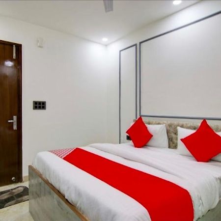 ניו דלהי Hotel Neon Tower מראה חיצוני תמונה