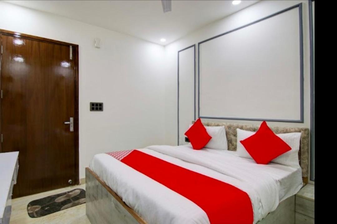 ניו דלהי Hotel Neon Tower מראה חיצוני תמונה